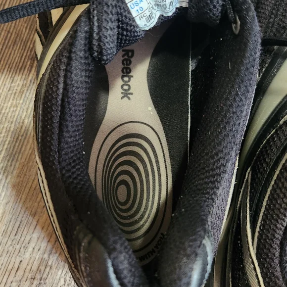 Reebok Womens Size 10 Athletic Sneakers Black Easytone Smooth fit - Picture 10 of 12